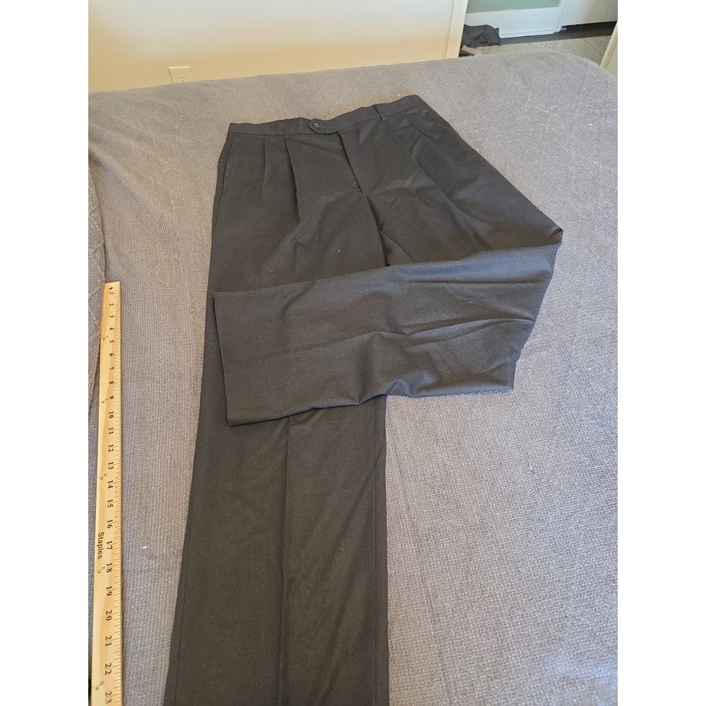Jos A Bank Dress Pants Men 35x34 Black Pleated Front Wool Trousers Business Work